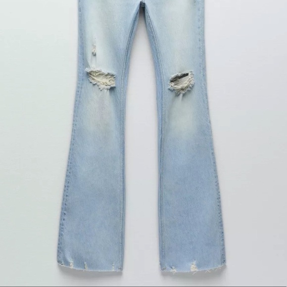 ZARA Z1975 Light Blue High Rise Flared Jeans Size 6 Flared Leg BNWT - Picture 2 of 7